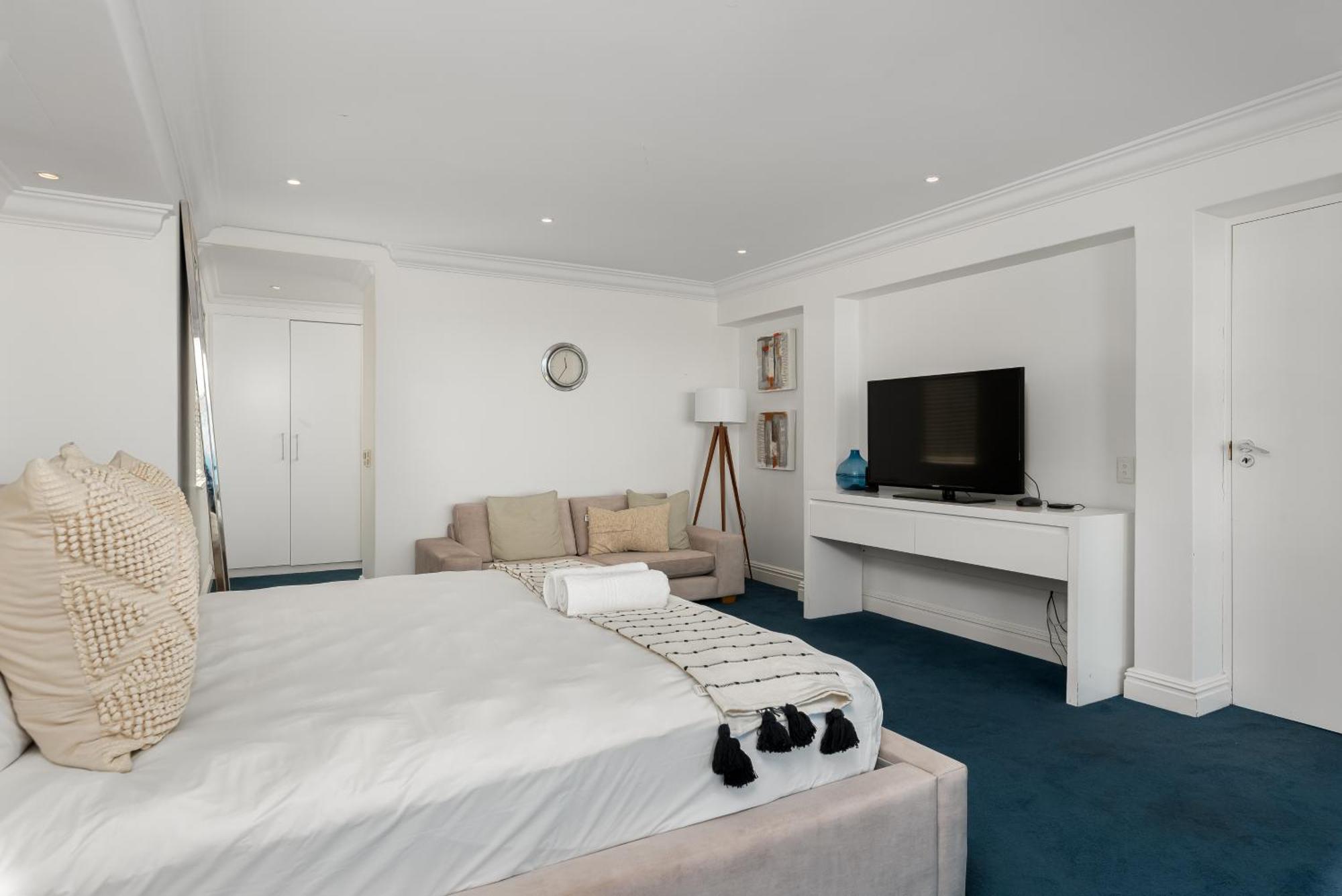 Apartment 1 Victoria Road Unit 2