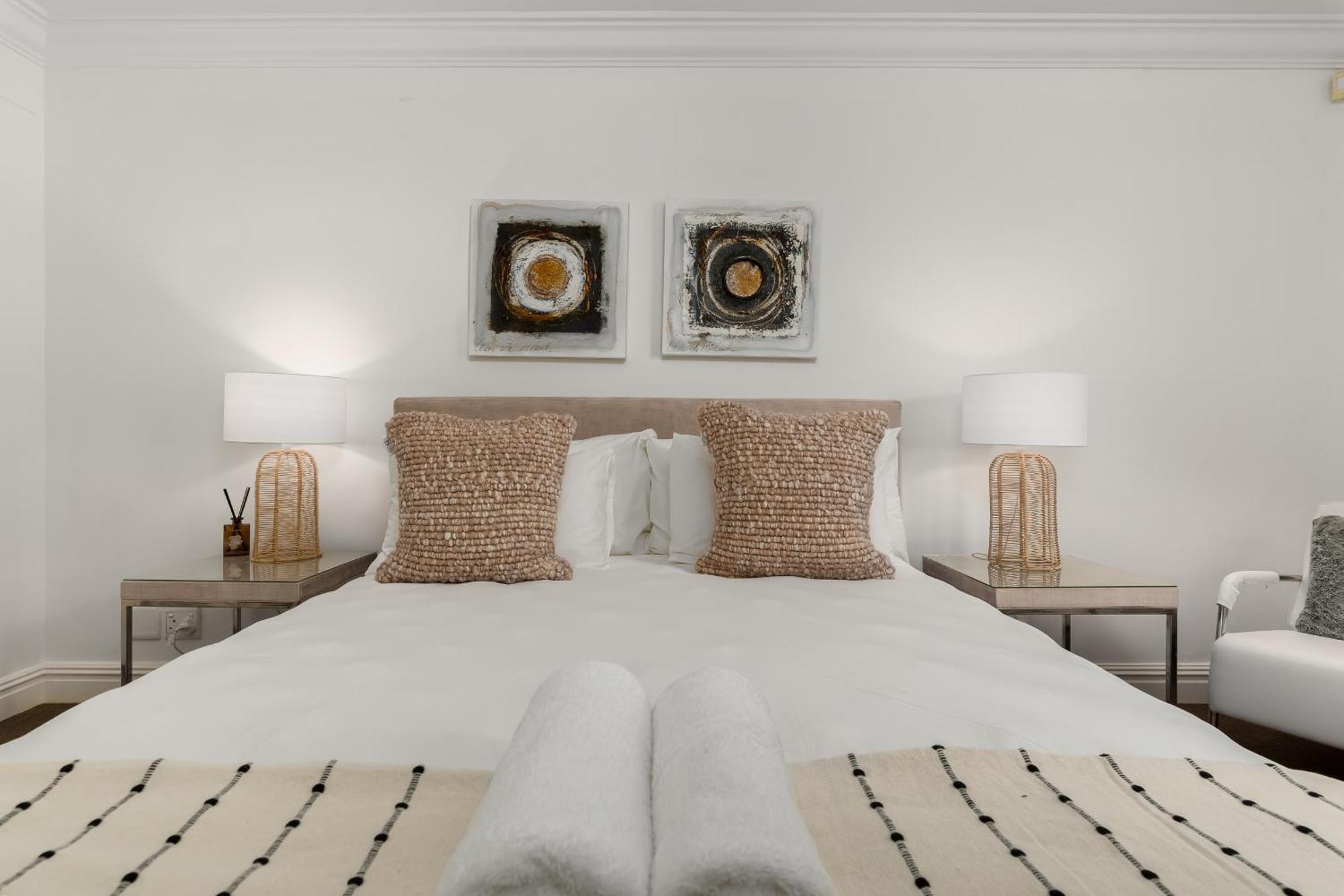 1 Victoria Road Unit 2 Apartment *