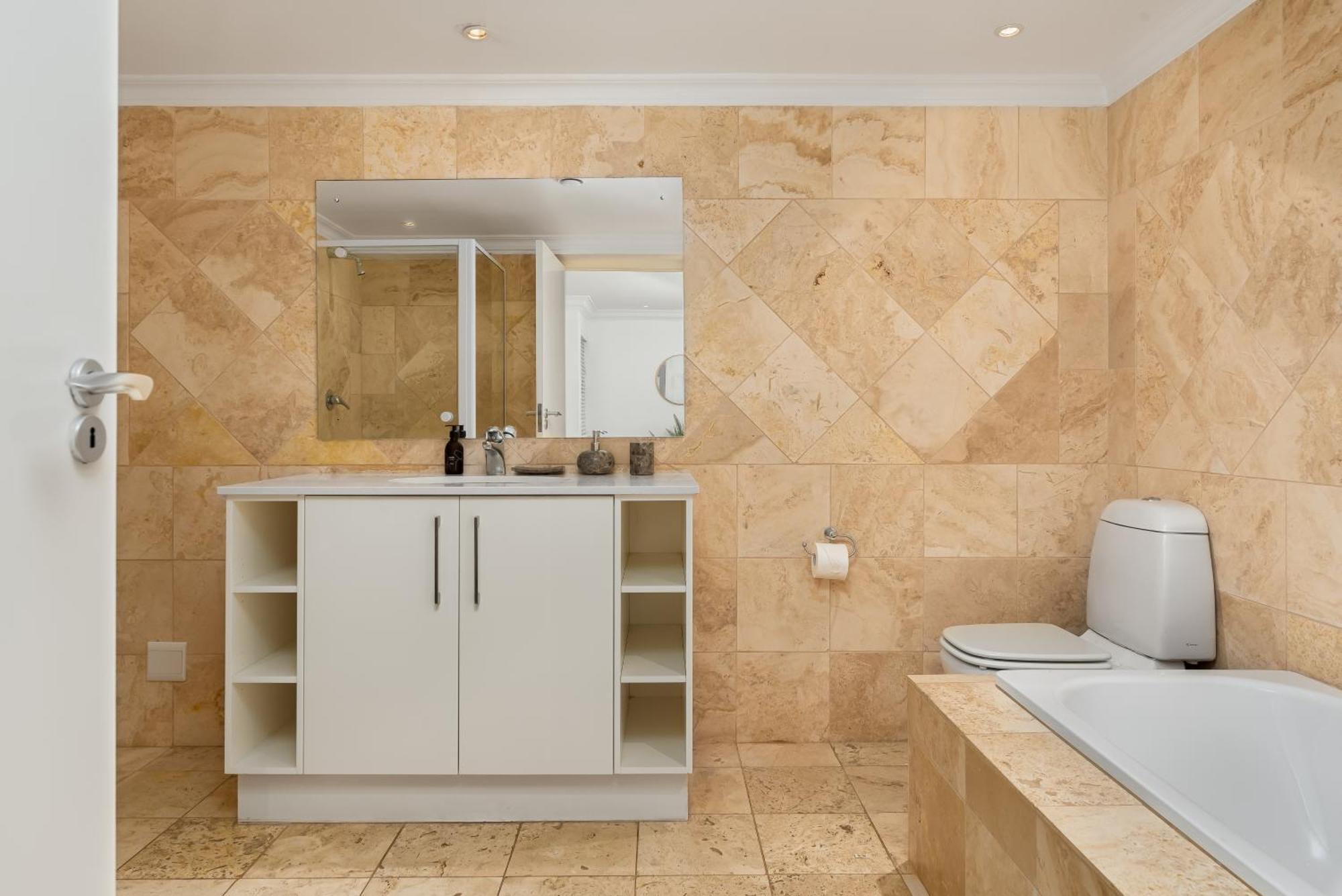 1 Victoria Road Unit 2 Apartment Cape Town